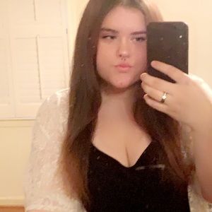 Meet your Posher, Laurel